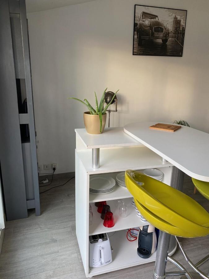 Chaleureux T2 30 M2 Et Sa Terrasse Bois 18 M2 Lägenhet La Rochelle  Exteriör bild